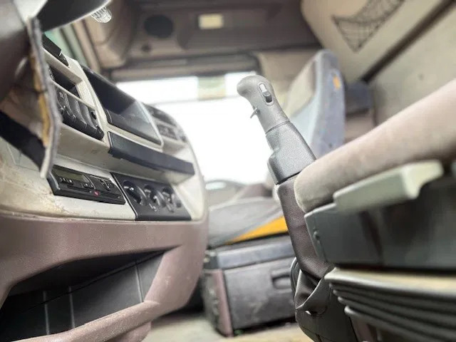 Renault Magnum AE 480 DXI (MANUAL GEARBOX / ZF-INTARDER / AIRCONDITIONING / 2x DIESELTANK / COMPLETE SPOILERSET / ETC.) 8