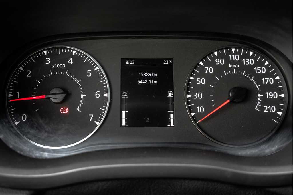 Renault Master 15.389 KM! | Bakwagen met Laadklep | 146PK | LED | Airco 14