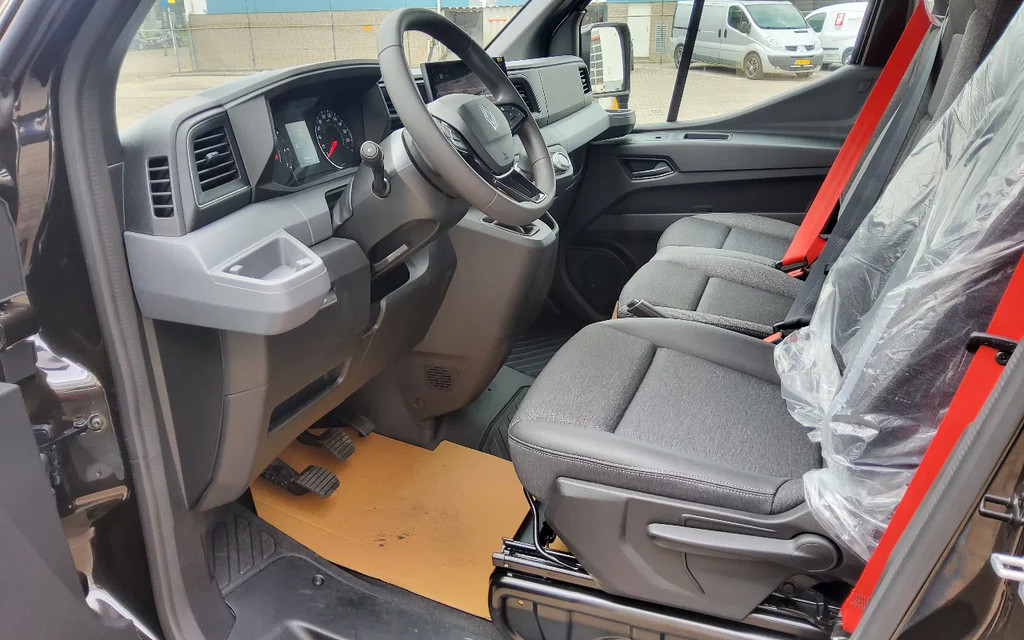 Renault Master 170.35 EURO 6 L3H2 GESLOTEN ZWART METALLIC - V-33-HXT 12