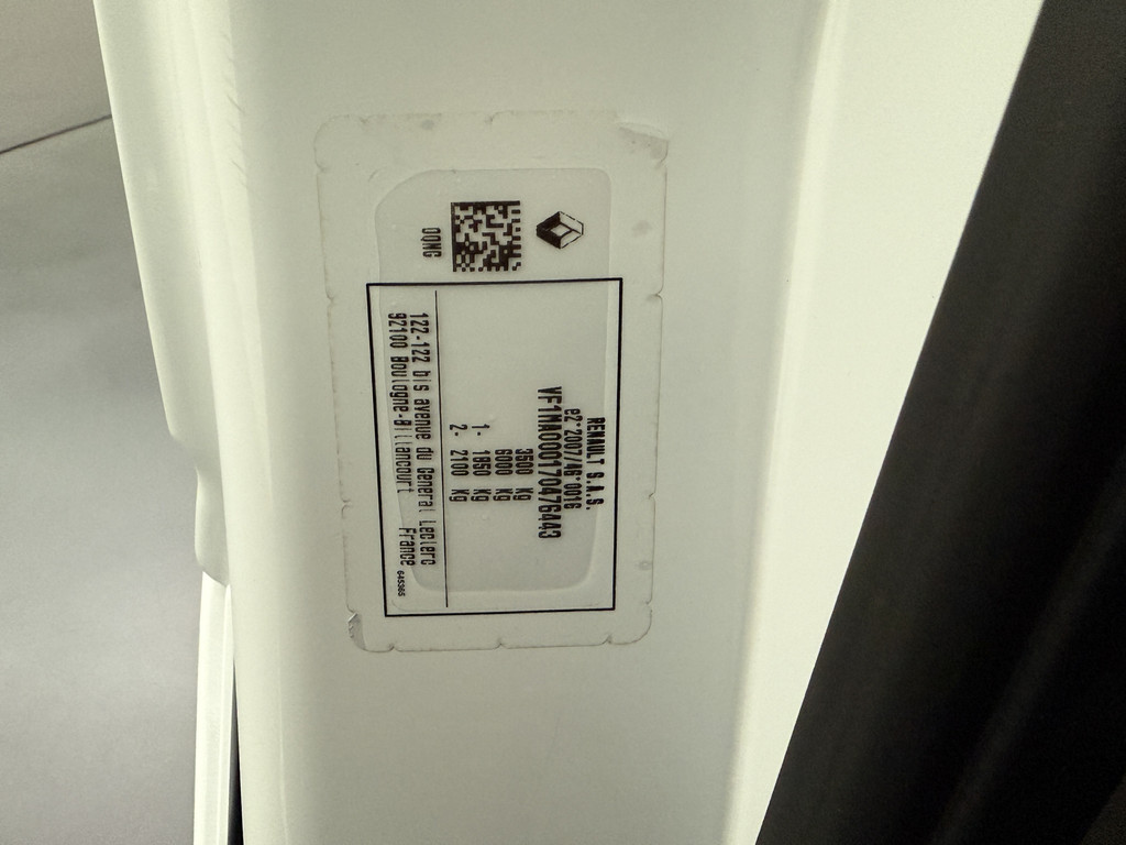 Renault Master 2.3DCI 135PK L3H2 | Airco | Cruise | 3-Persoons | Betimmering 20