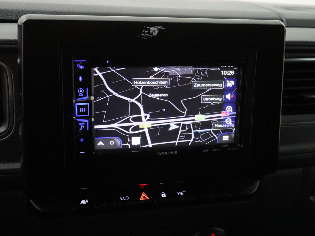 Renault Master 2.3DCI 135PK L3H2 | Maxi | Kastinrichting | Imperiaal | Navigatie | Camera | 3-Persoons | Cruise | Airco 17