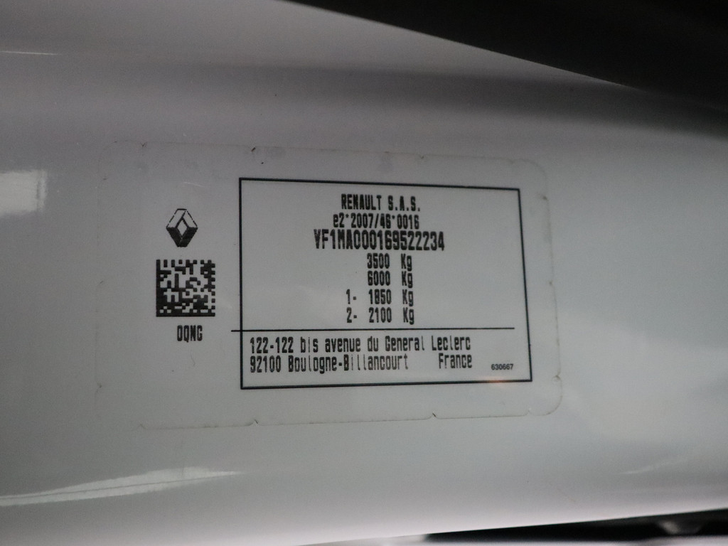 Renault Master 2.3DCI 135PK L3H2 Maxi | Leder | Navigatie | Camera | 3-Persoons | Betimmering 21