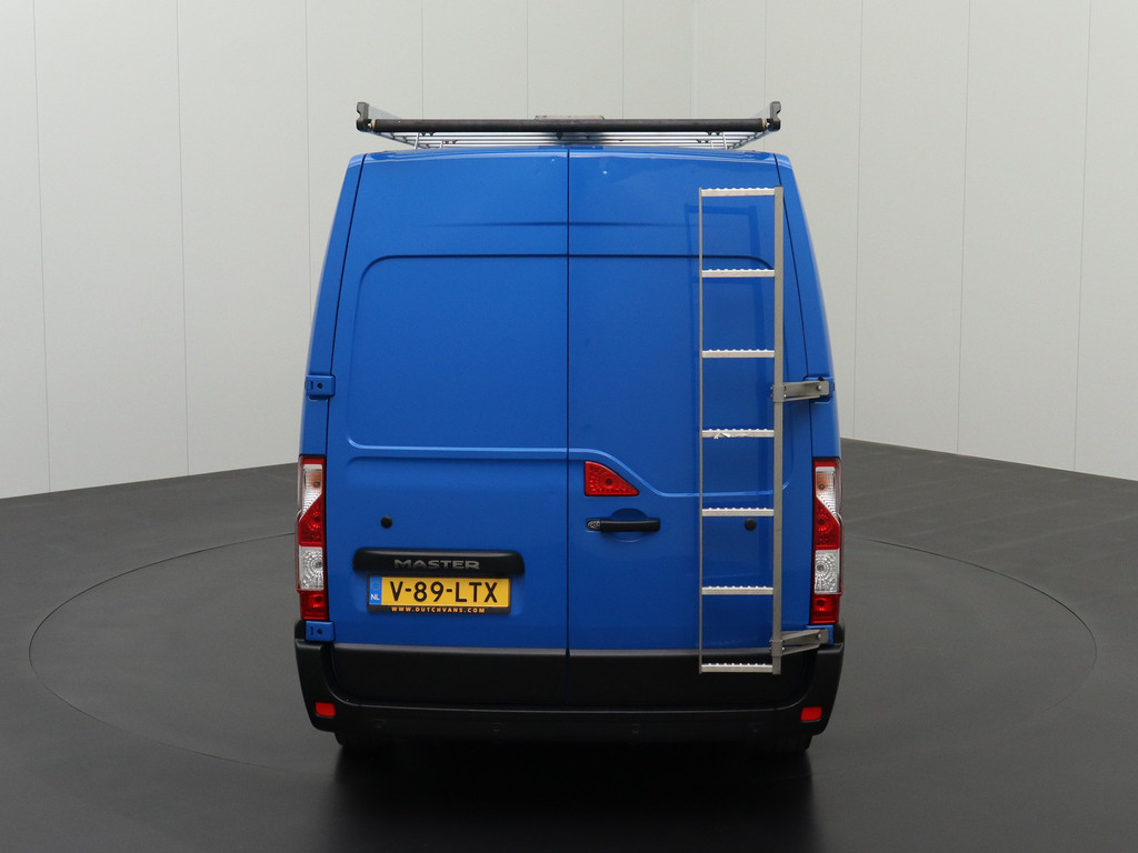 Renault Master 2.3DCI 136PK L3H2 | Kastinrichting | Imperiaal | Navigatie | Camera | 3-Persoons | Airco | Cruise 11