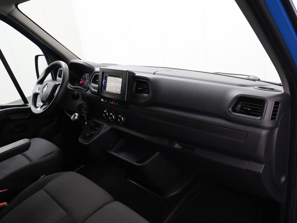 Renault Master 2.3DCI 136PK L3H2 | Kastinrichting | Imperiaal | Navigatie | Camera | 3-Persoons | Airco | Cruise 19