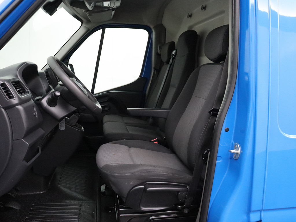 Renault Master 2.3DCI 136PK L3H2 | Kastinrichting | Imperiaal | Navigatie | Camera | Airco | Cruise | 3-Persoons 19