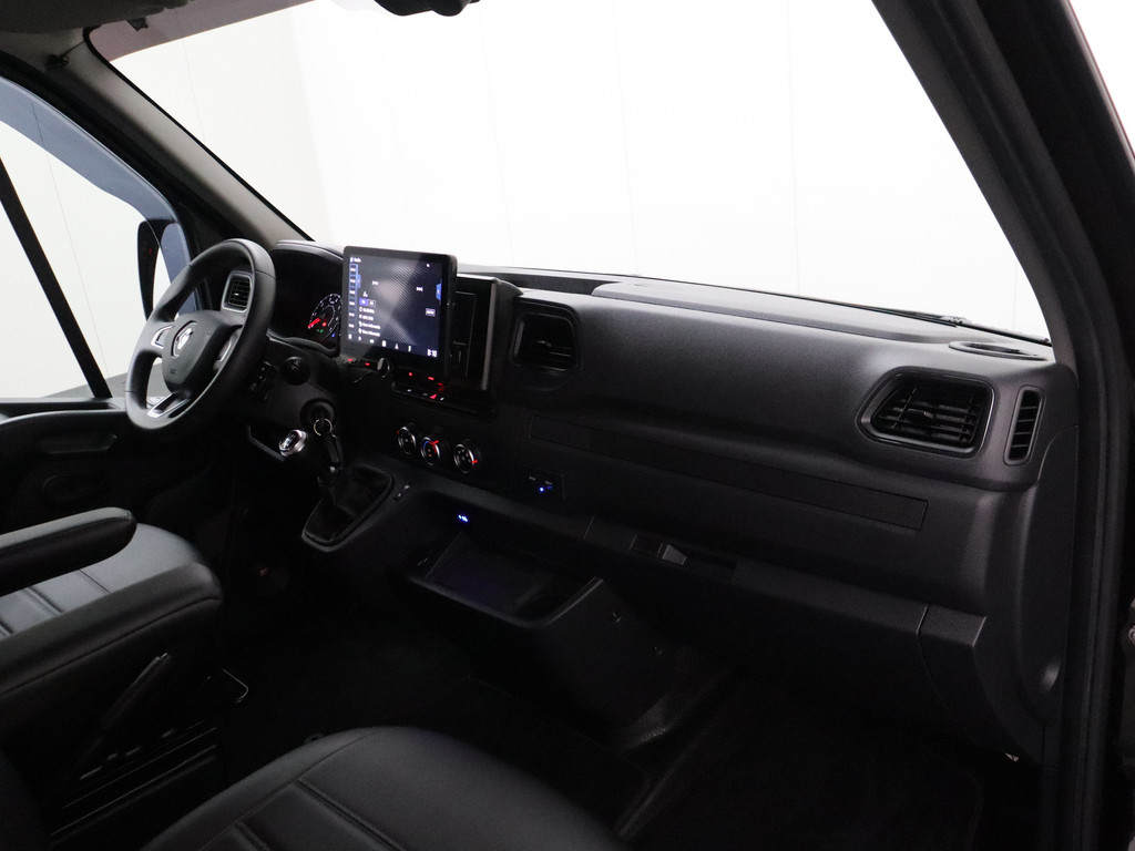 Renault Master 2.3DCI 180PK L3H2 Dubbele Cabine Black Edition | Multimedia | Airco | Cruise | Inrichting | Trekhaak 19