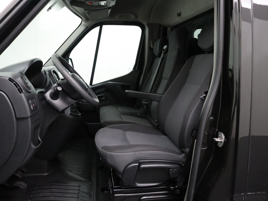 Renault Master 2.3DCi 130PK Bakwagen+Laadklep | Trekhaak | Navigatie | Airco | 3-Persoons 20