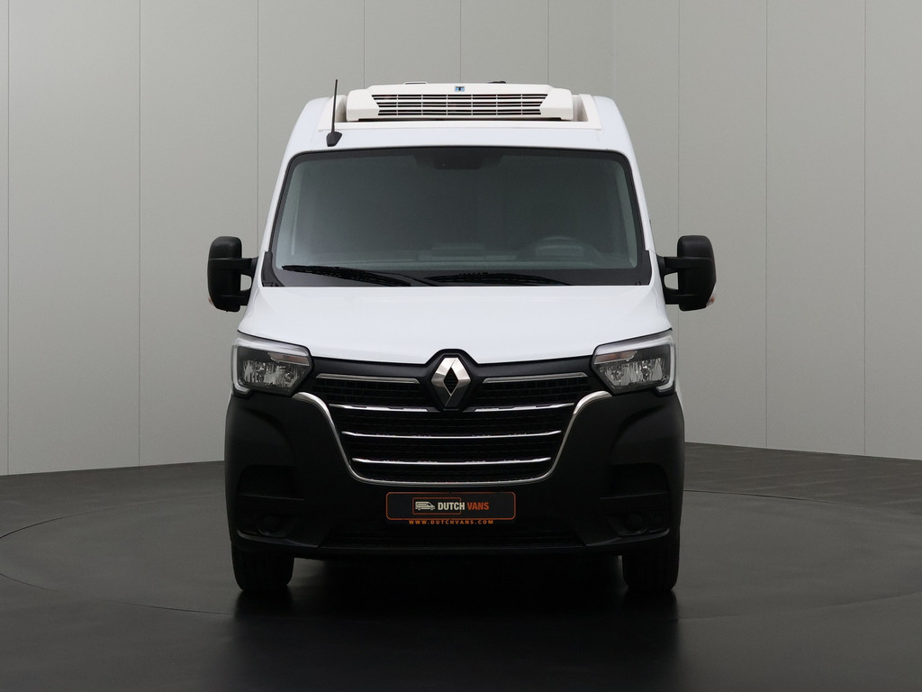 Renault Master 2.3DCi 130PK L2H2 Koelauto | 12/220V | Airco | Cruise | 3-Persoons 10