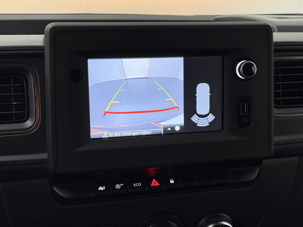 Renault Master 2.3DCi 130PK L2H2 Koelauto | 12/220V | Airco | Cruise | 3-Persoons 19