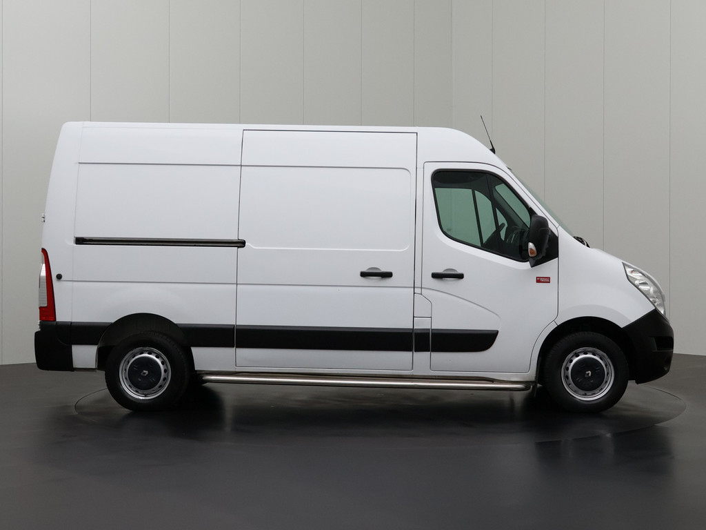 Renault Master 2.3DCi 130PK L2H2 | Navigatie | Camera | Airco | Cruise | Trekhaak | 3-Persoons 13