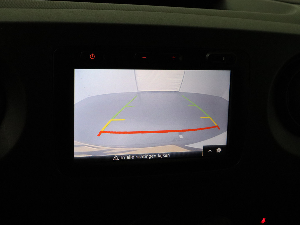 Renault Master 2.3DCi 130PK L2H2 | Navigatie | Camera | Airco | Cruise | Trekhaak | 3-Persoons 19