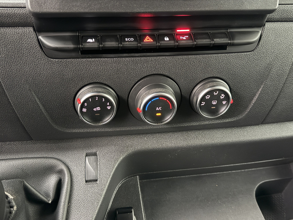 Renault Master 2.3DCi 135PK L2H2 | Werkplaatsinrichting | Airco | Camera | Gatelocks | Trekhaak 17