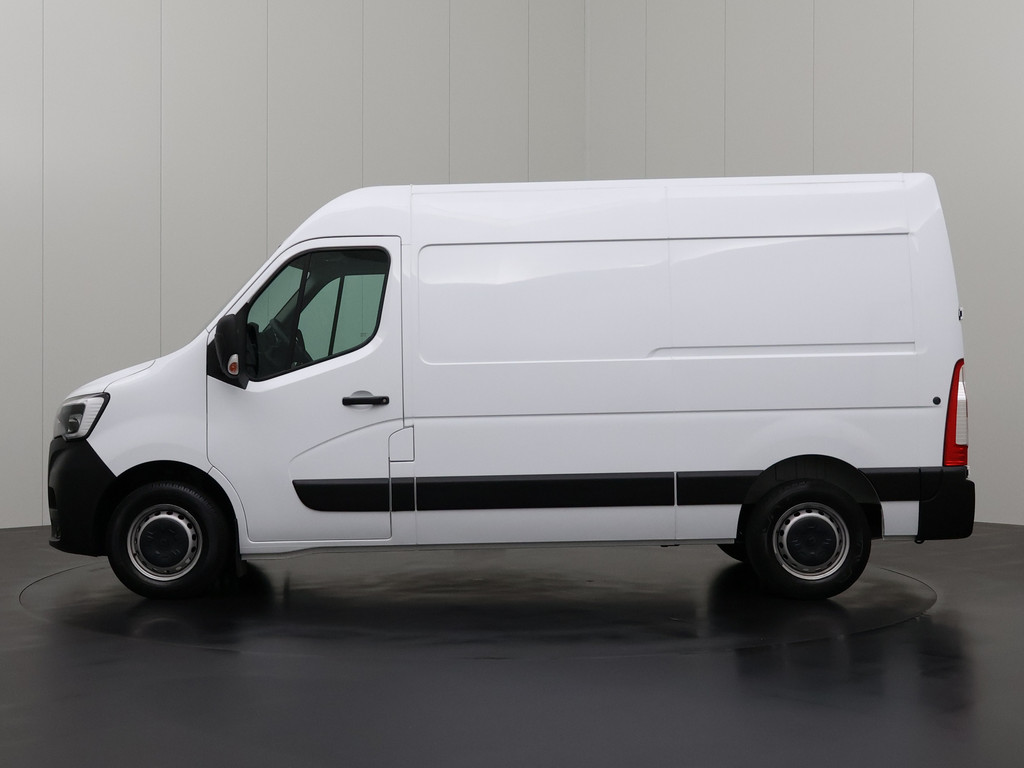 Renault Master 2.3DCi 135PK L2H2 Work Edition | Navigatie | Camera | Airco | 3-Persoons | 2500Kg Trekhaak 12