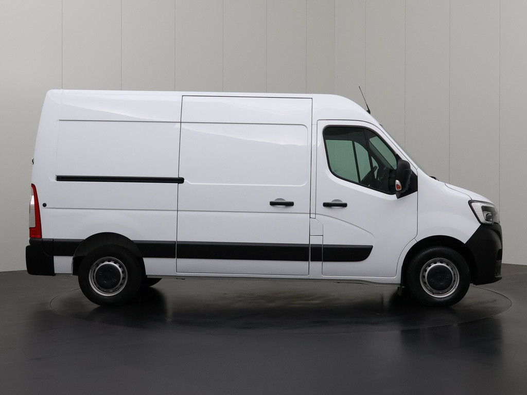 Renault Master 2.3DCi 135PK L2H2 Work Edition | Navigatie | Camera | Airco | 3-Persoons | 2500Kg Trekhaak 13