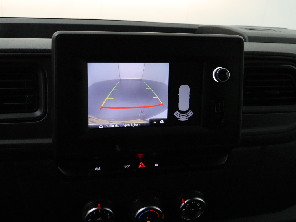 Renault Master 2.3DCi 135PK L2H2 Work Edition | Navigatie | Camera | Airco | 3-Persoons | 2500Kg Trekhaak 19
