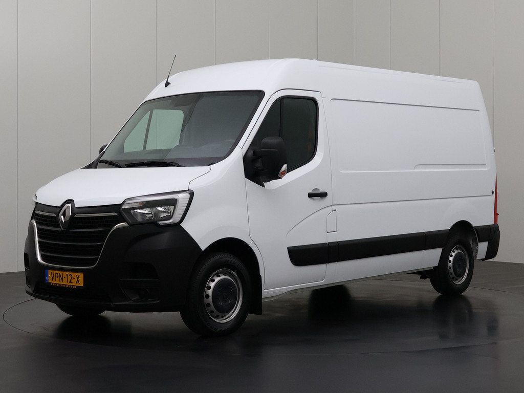 Renault Master 2.3DCi 135PK L2H2 Work Edition | Navigatie | Camera | Airco | 3-Persoons | 2500Kg Trekhaak 7