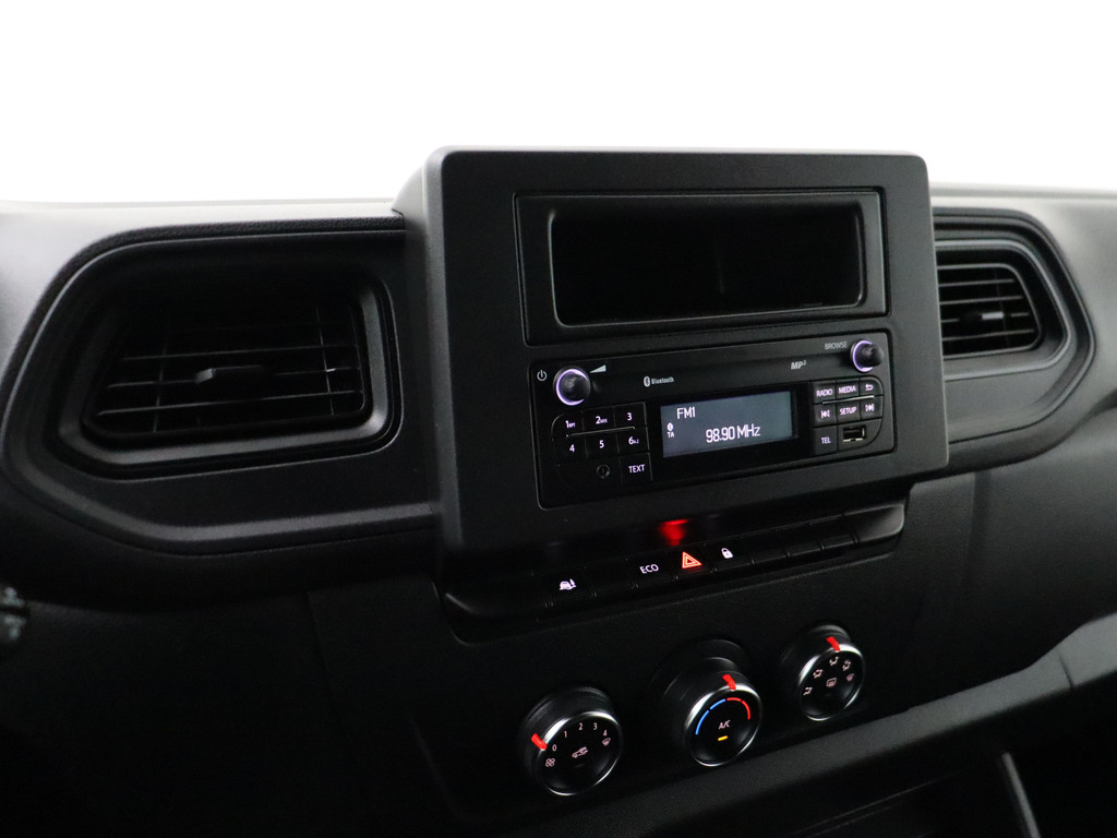 Renault Master 2.3DCi 135PK L3H2 Maxi | Airco | Cruise | 3-Persoons | Betimmering 16