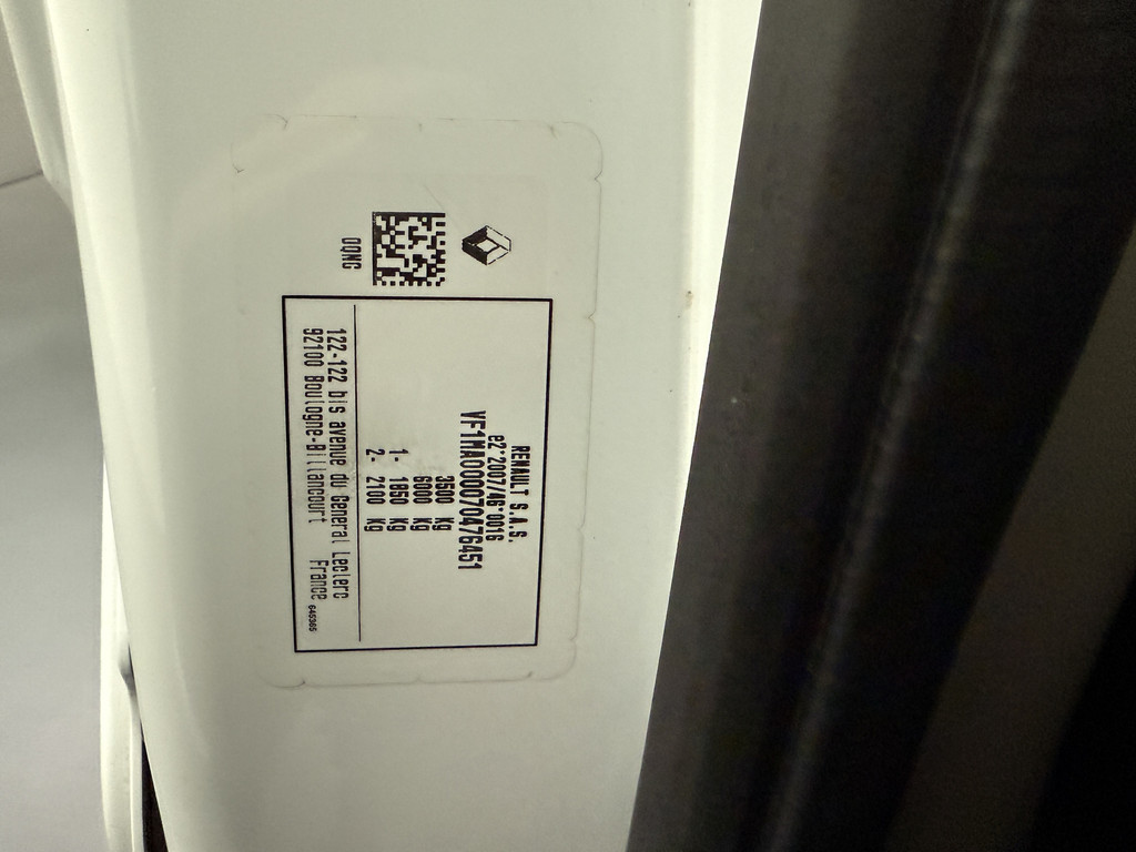 Renault Master 2.3DCi 136PK L2H2 | Airco | Cruise | 3-Persoons | Betimmering 19