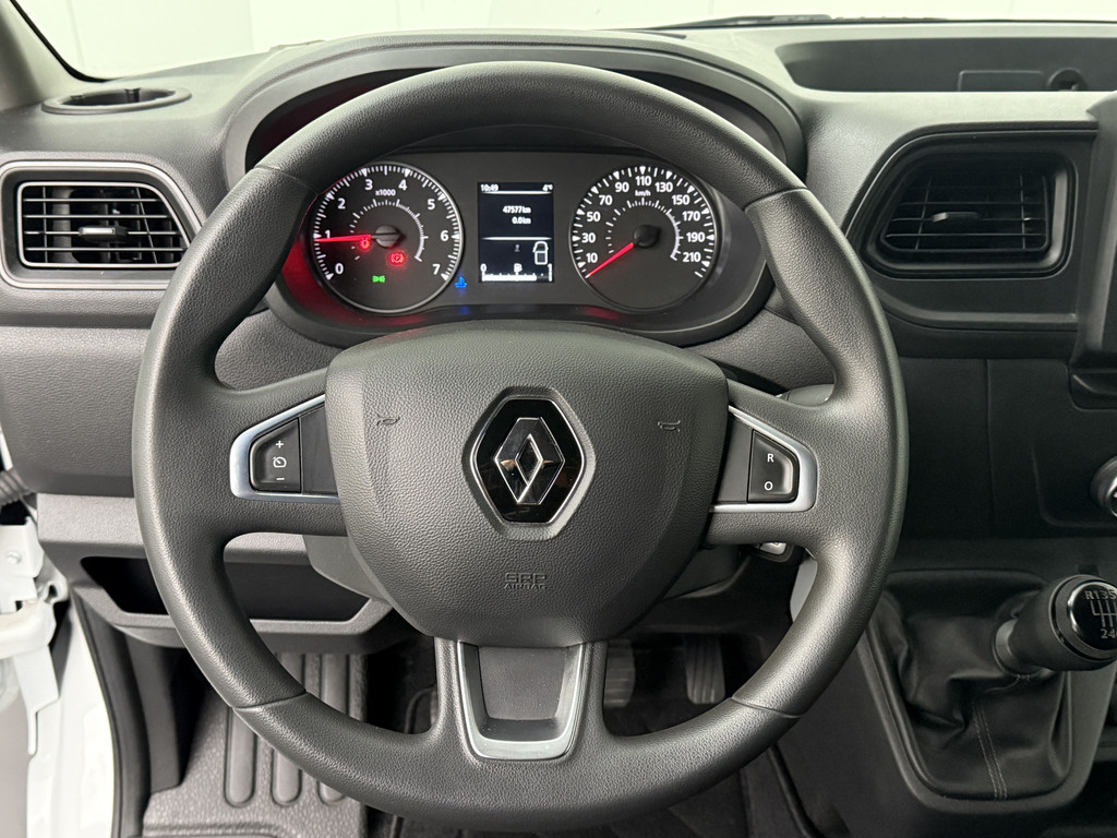 Renault Master 2.3DCi 136PK L2H2 | Airco | Cruise | 3-Persoons | Betimmering 9
