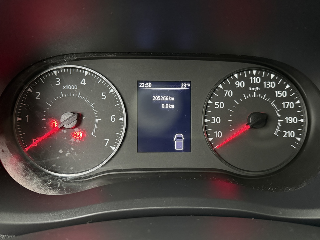 Renault Master 2.3DCi 165PK Bakwagen+Achterdeuren | 22,5 m3 | Multimedia | Camera | Dakspoiler | Airco | Cruise 9