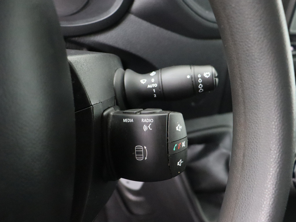 Renault Master 2.3DCi 165PK Bakwagen Achterdeuren | Navigatie | Camera | Airco | Cruise | Dakspoiler 15