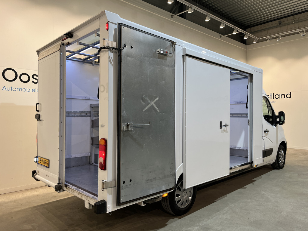 Renault Master 2.3 dCi 130 PK Bakwagen / Oprijplaat / Meubelbak / Euro 6 / Airco / Cruise Control / Camera / Navigatie 12