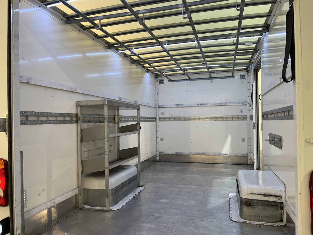 Renault Master 2.3 dCi 130 PK Bakwagen / Oprijplaat / Meubelbak / Euro 6 / Airco / Cruise Control / Camera / Navigatie 15