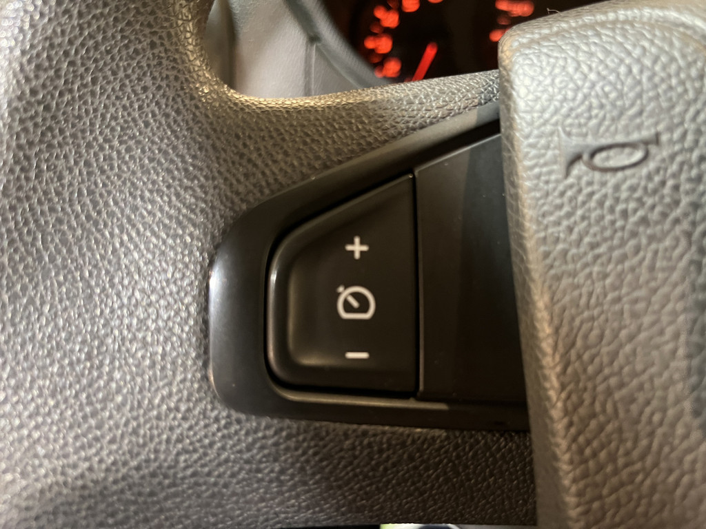 Renault Master 2.3 dCi 130 PK Bakwagen / Oprijplaat / Meubelbak / Euro 6 / Airco / Cruise Control / Camera / Navigatie 17