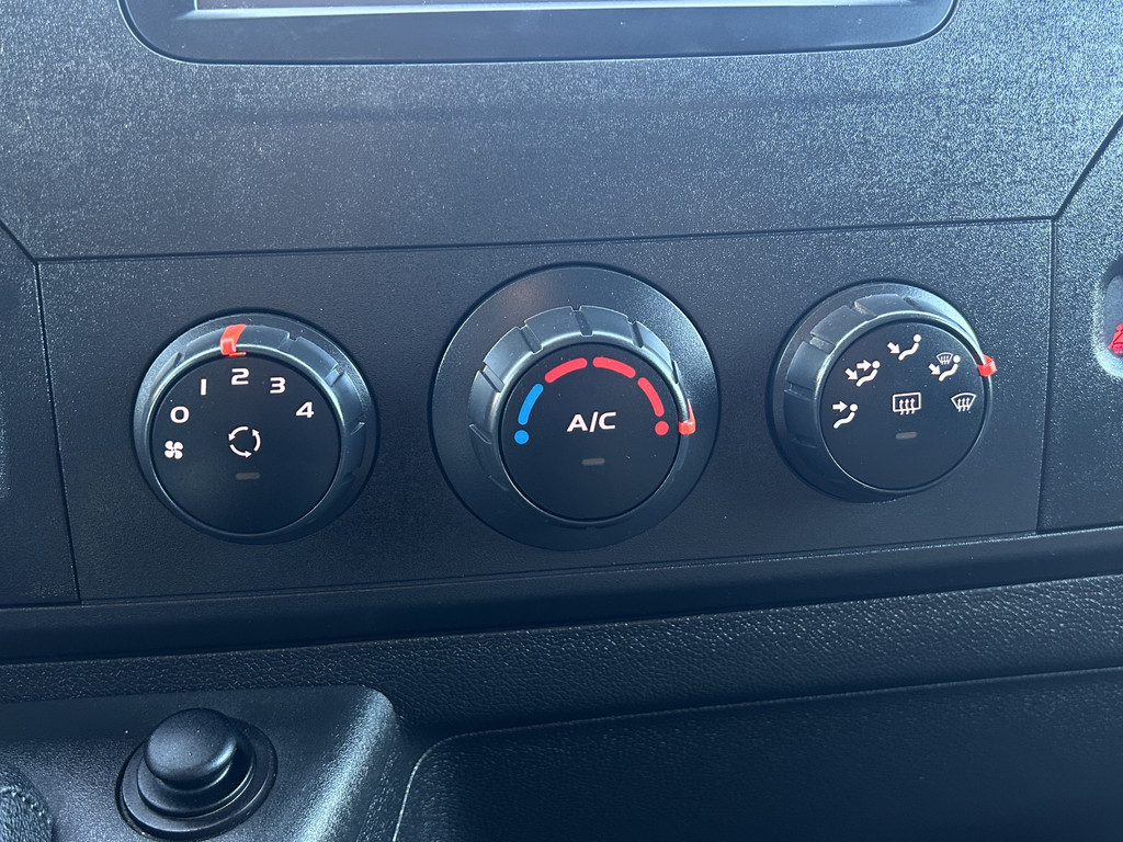 Renault Master 2.3 dCi 131 PK E6 / L1H2 / TREKHAAK / 1e EIG. / AIRCO / CRUISE / NAVI / BLUETOOTH / 3-ZITS 16