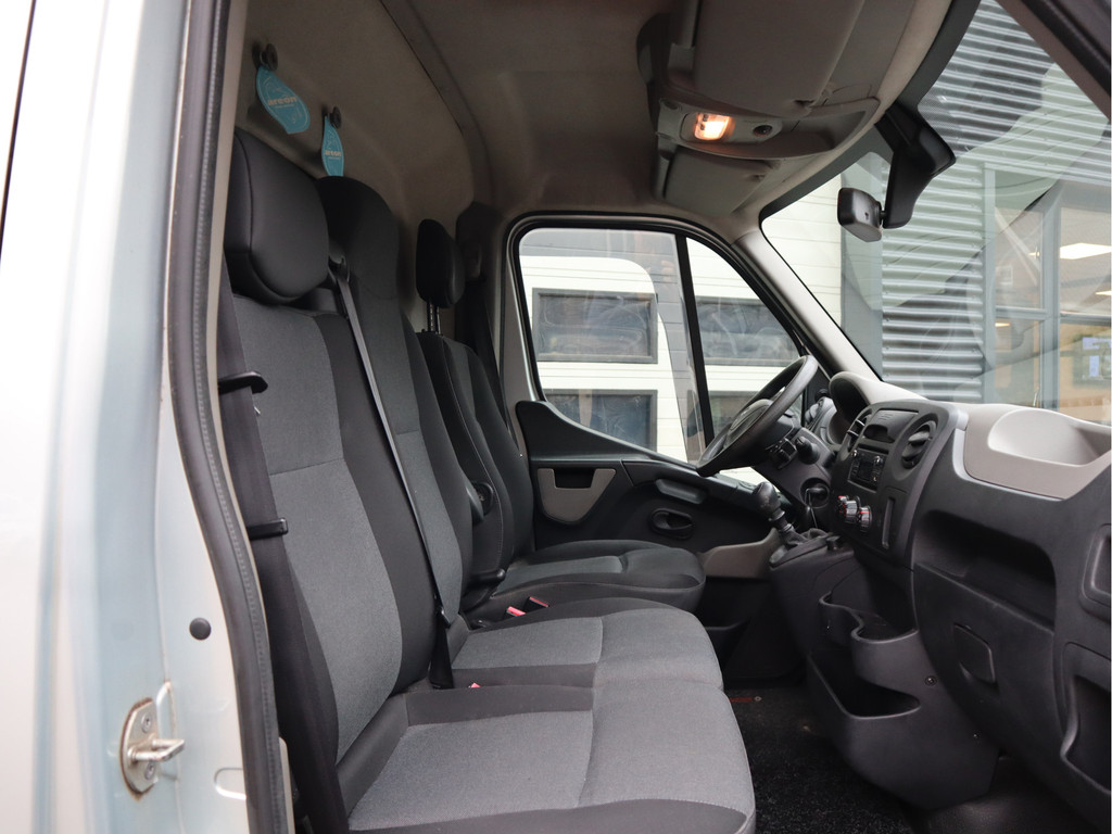 Renault Master 2.3 dCi 131pk Euro 6 L1H1 - Imperiaal - Trekhaak - Airco 7