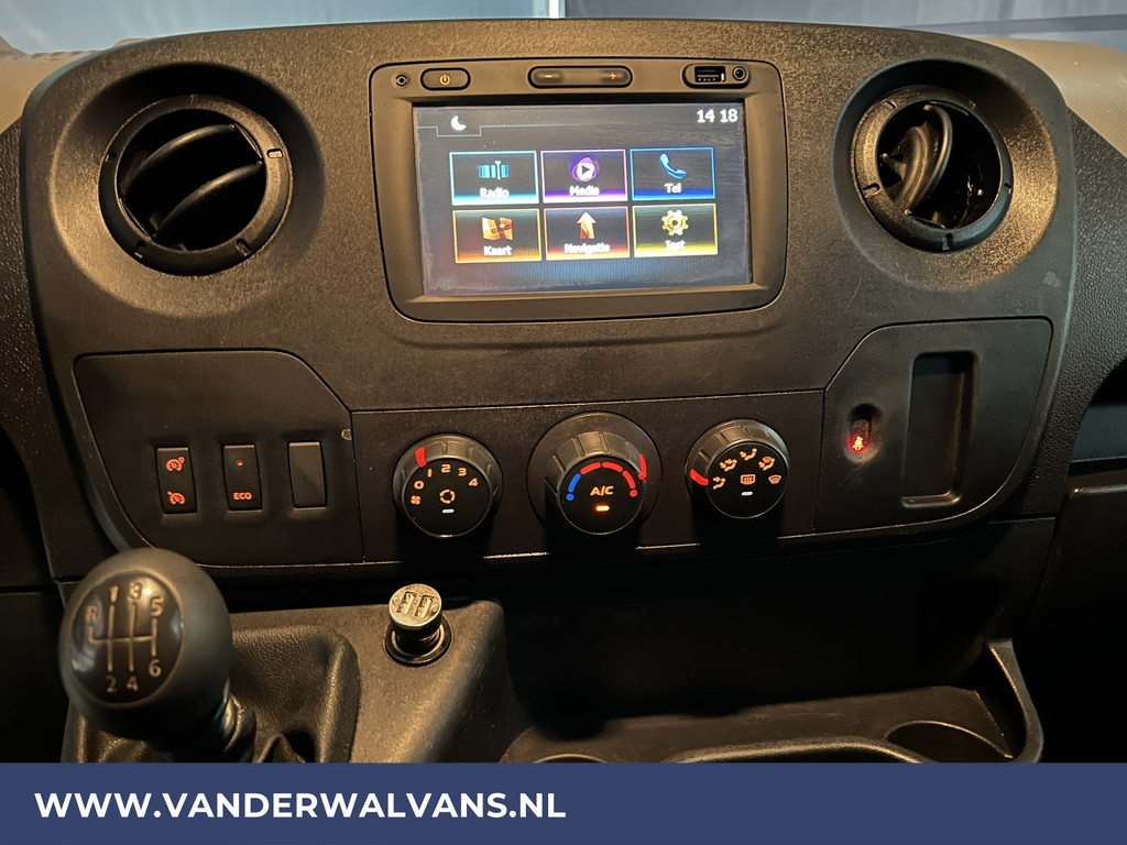 Renault Master 2.3 dCi 131pk L3H2 Euro6 Airco | Camera | Navigatie | 2500kg Trekhaak | Cruisecontrol Bijrijdersbank 17