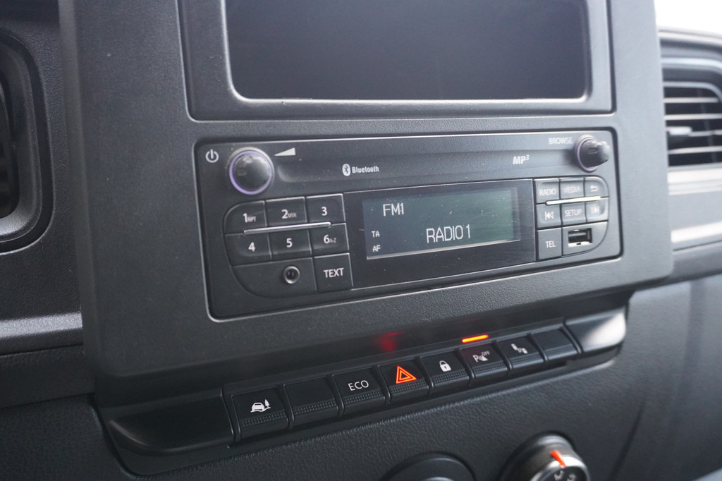 Renault Master 2.3 dCi 135PK L2H2 - EURO 6 - Airco - Cruise - PDC - Camera - â¬15.950,- Excl. 10