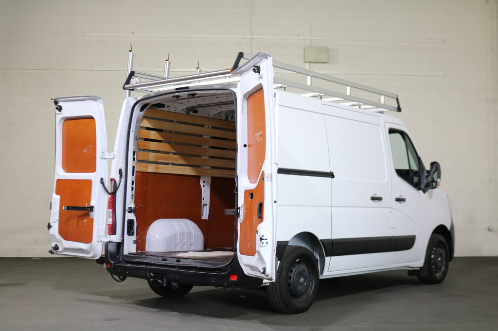 Renault Master 2.3 dCi 135pk L1 H1 Airco Glasresteel 13