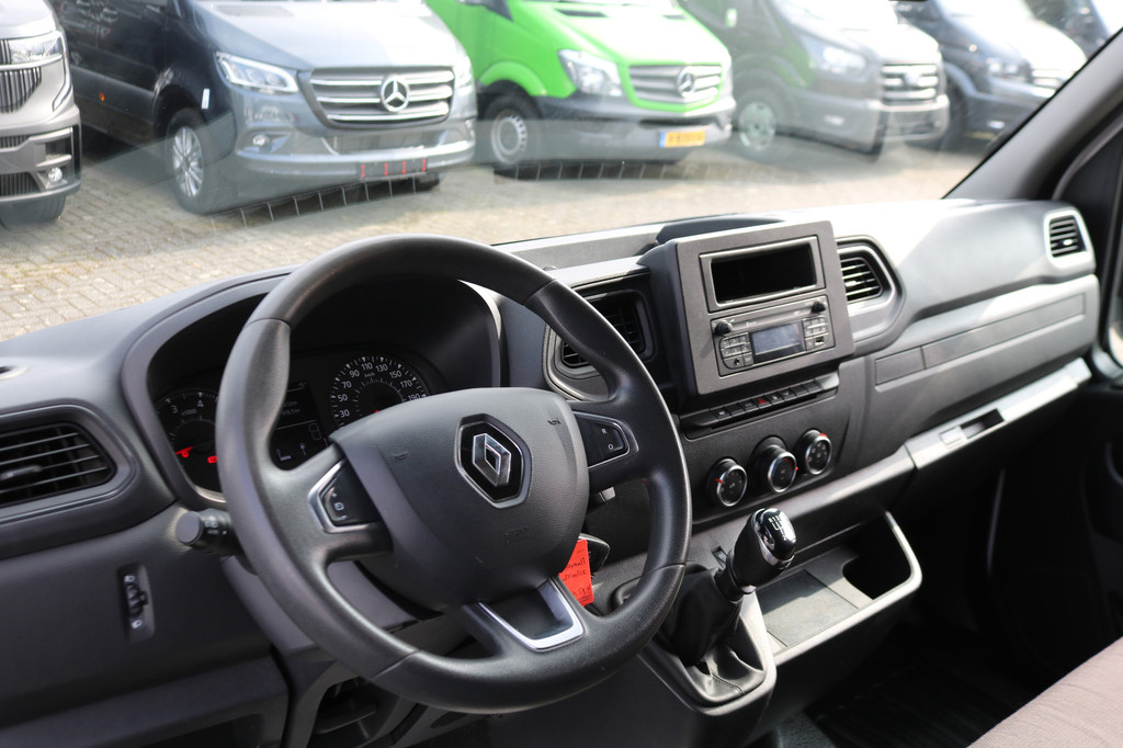 Renault Master 2.3 dCi 135pk L1 H1 Airco Glasresteel 18