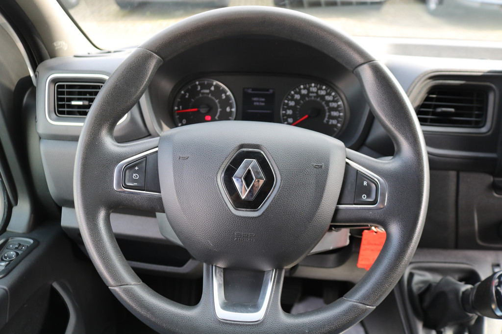 Renault Master 2.3 dCi 135pk L1 H1 Airco Glasresteel 19