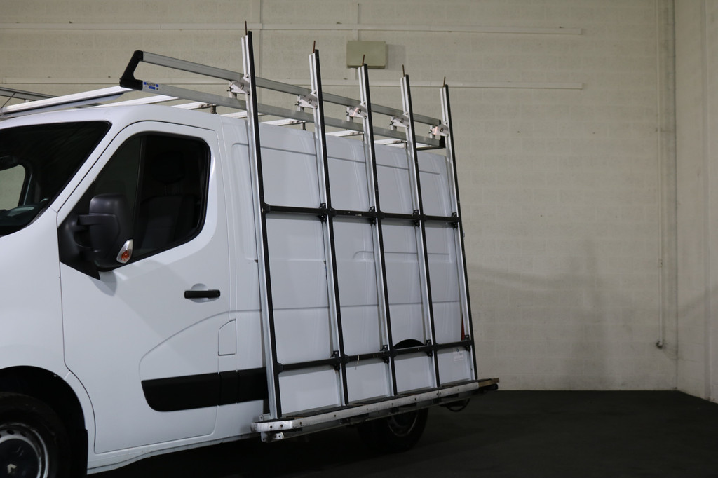 Renault Master 2.3 dCi 135pk L1 H1 Airco Glasresteel 7