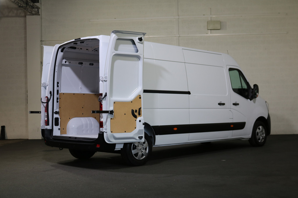 Renault Master 2.3 dCi 135pk L3 H2 10