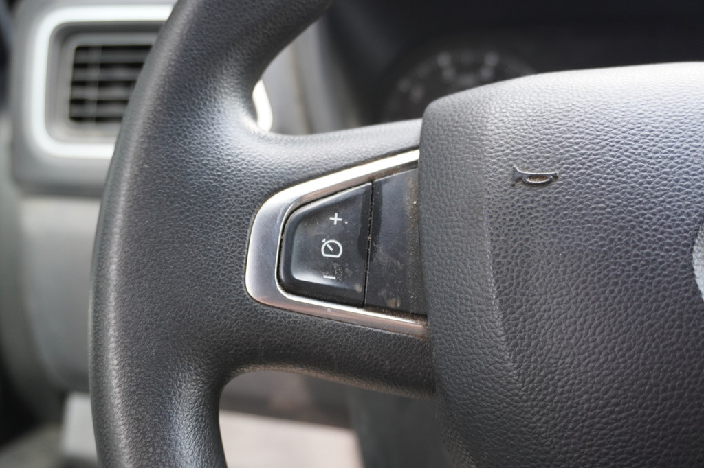 Renault Master 2.3 dCi 136PK L2H2 EURO 6 - Airco - Navi - Cruise - ⬠14.950,- Excl. 15