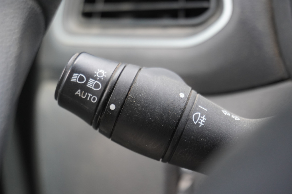 Renault Master 2.3 dCi 136PK L2H2 EURO 6 - Airco - Navi - Cruise - ⬠14.950,- Excl. 17