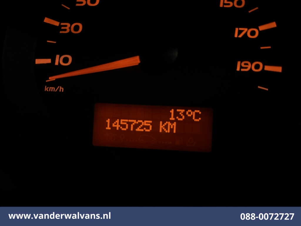 Renault Master 2.3 dCi 136pk L2H2 Airco | Navigatie | Camera | 2500kg Trekhaak | Imperiaal Cruisecontrol, 270 graden achterdeur, Trap, Bijrijdersbank 19