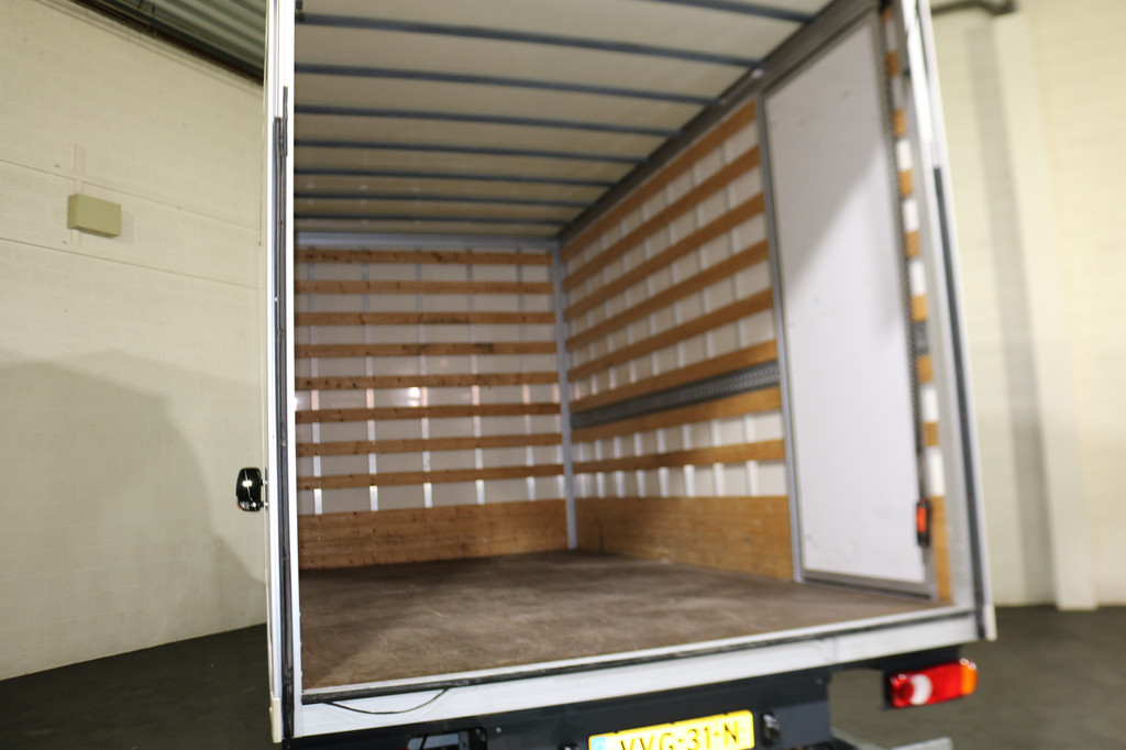 Renault Master 2.3 dCi 145pk Bakwagen met Laadklep 13