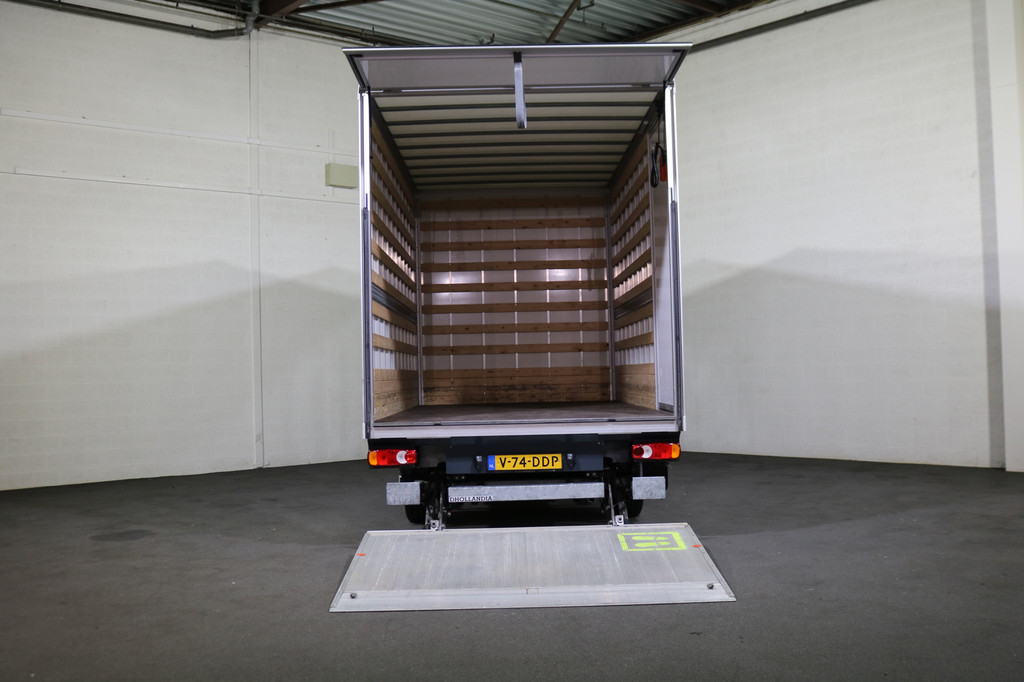 Renault Master 2.3 dCi 145pk Bakwagen met Laadklep 15