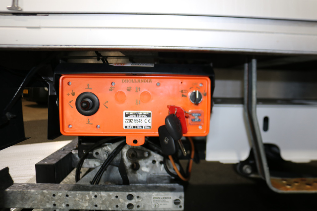 Renault Master 2.3 dCi 145pk Bakwagen met Laadklep 17