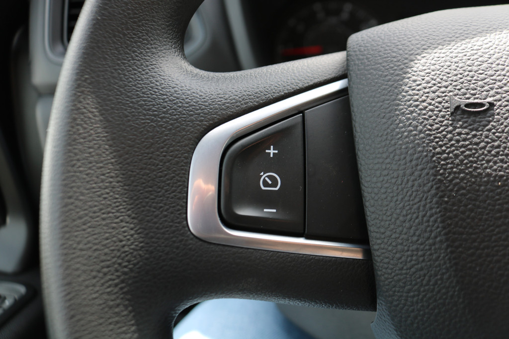 Renault Master 2.3 dCi 145pk Bakwagen met Laadklep 20