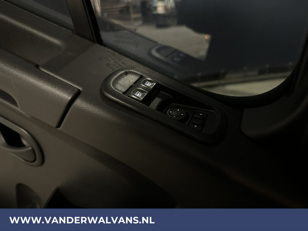 Renault Master 2.3 dCi 146pk Bakwagen 232cm Hoog Laadklep Zijdeur Euro6 Airco | Lat om Lat betimmering | LED Cruisecontrol, Bijrijdersbank 17