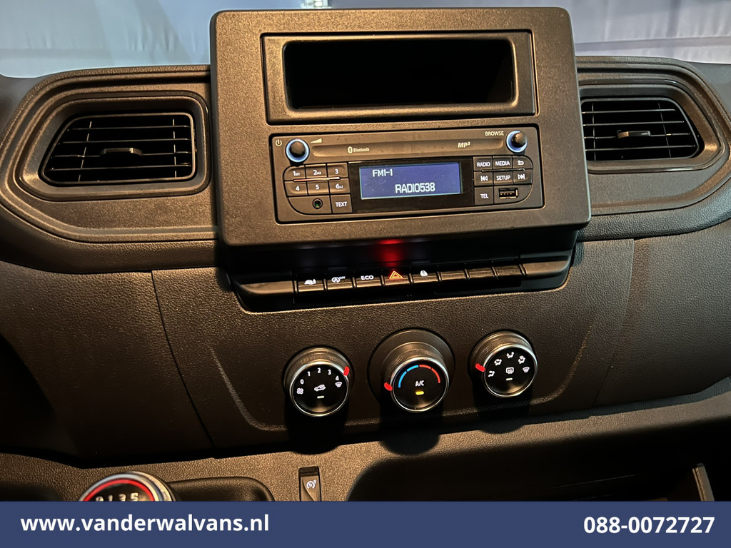 Renault Master 2.3 dCi 146pk Bakwagen 233cm Hoog Laadklep Zijdeur Euro6 Airco | Cruisecontrol | LED | Lat om Lat betimmering Bijrijdersbank 20