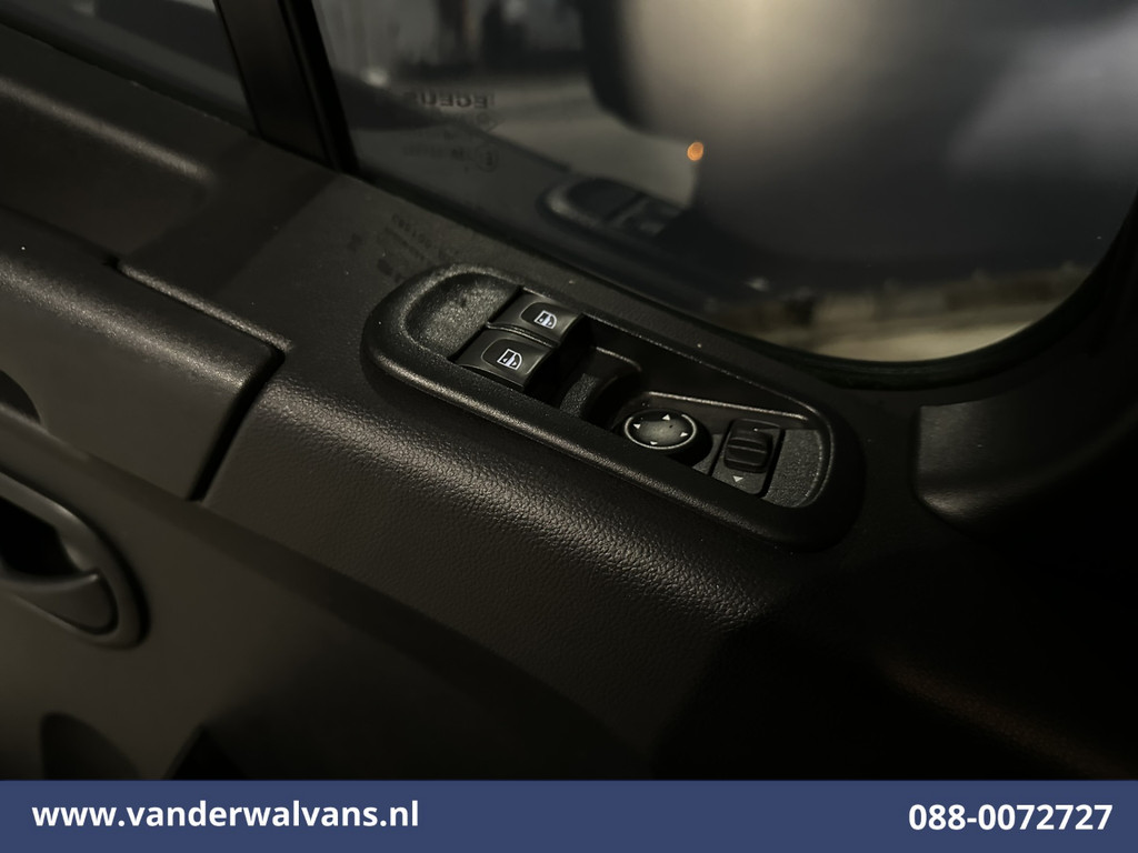 Renault Master 2.3 dCi 146pk Bakwagen 233cm Hoog Laadklep Zijdeur Euro6 Airco | LED | Cruisecontrol Lat om Lat betimmering, Bijrijdersbank 19