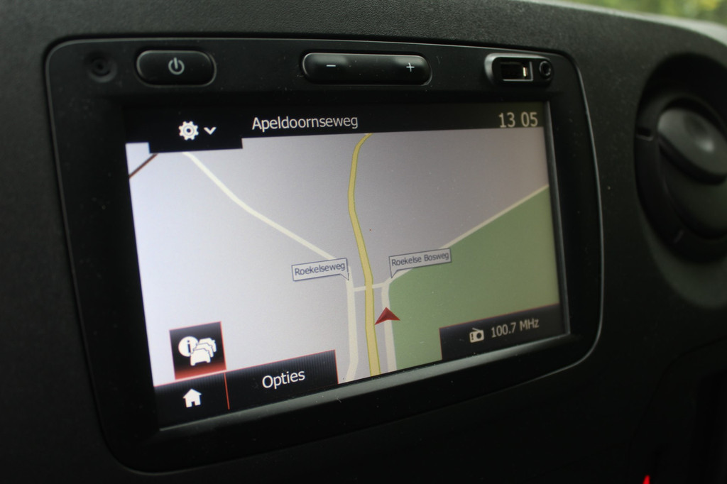 Renault Master 2.3 dCi 170pk L3H2 Automaat | Camera | Cruise | Airco 21