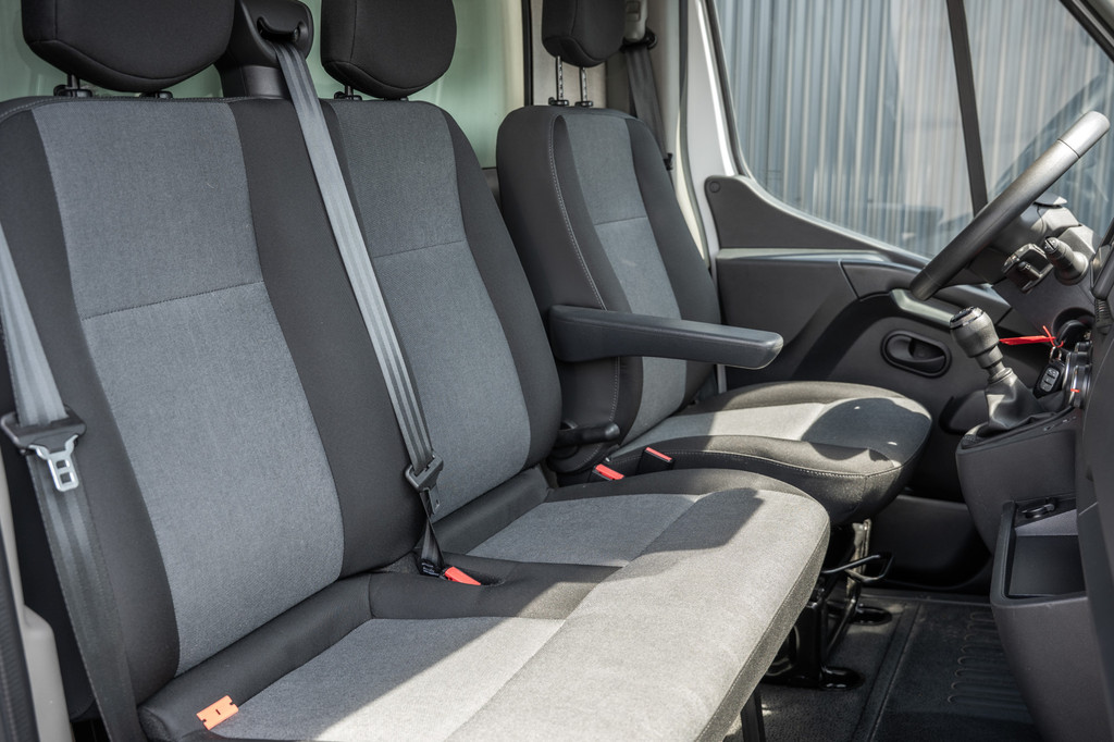Renault Master 2.3dCi | Bakwagen met Laadklep | LED | Carplay | Camera | Cruise 12