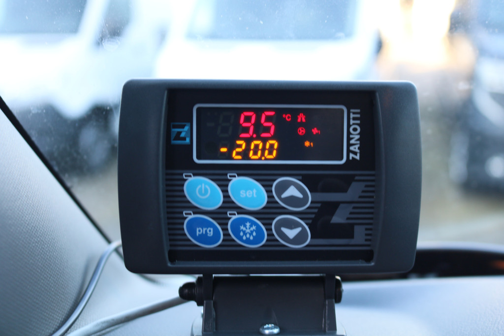 Renault Master 2.3 dCi Koelwagen Vrieswagen -20 Graden Dag en Nacht 19